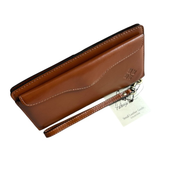 Patricia Nash Valentia Wristlet Wallet - Picture 2 of 9